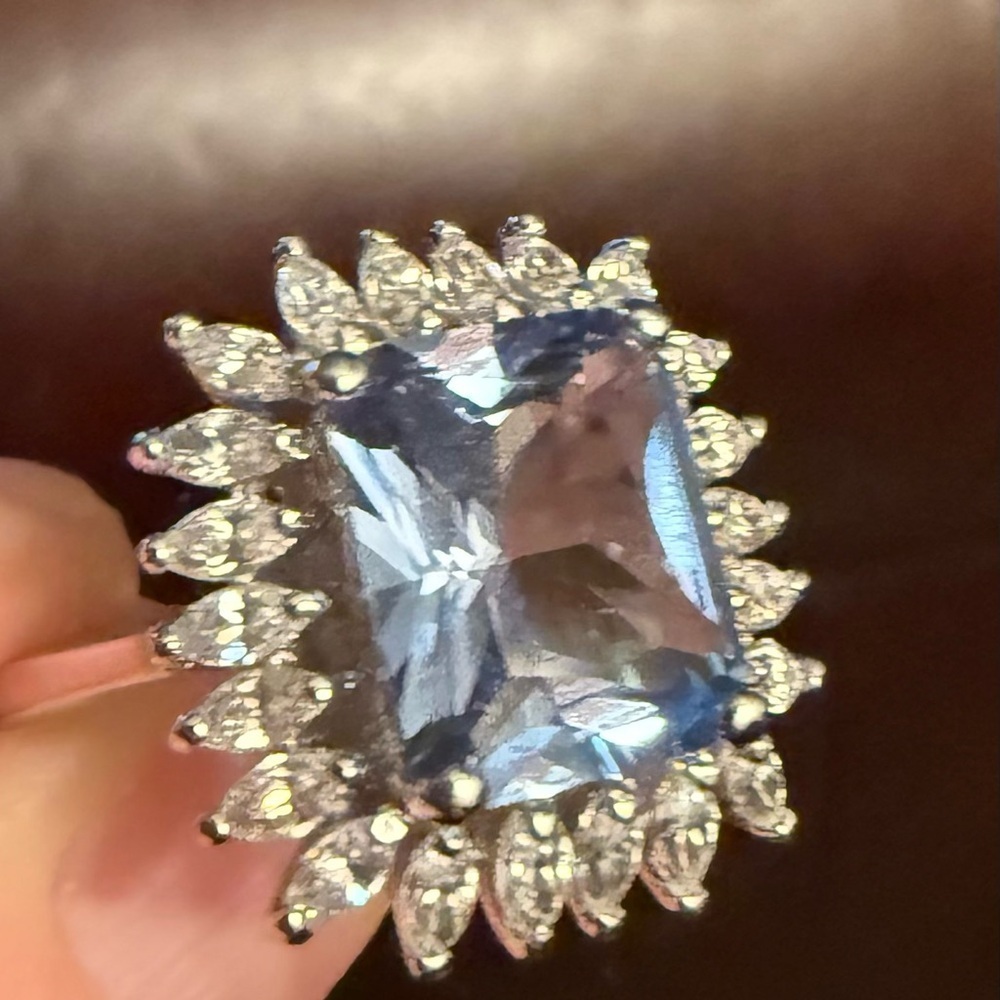 Nolan Miller statement ring size 10